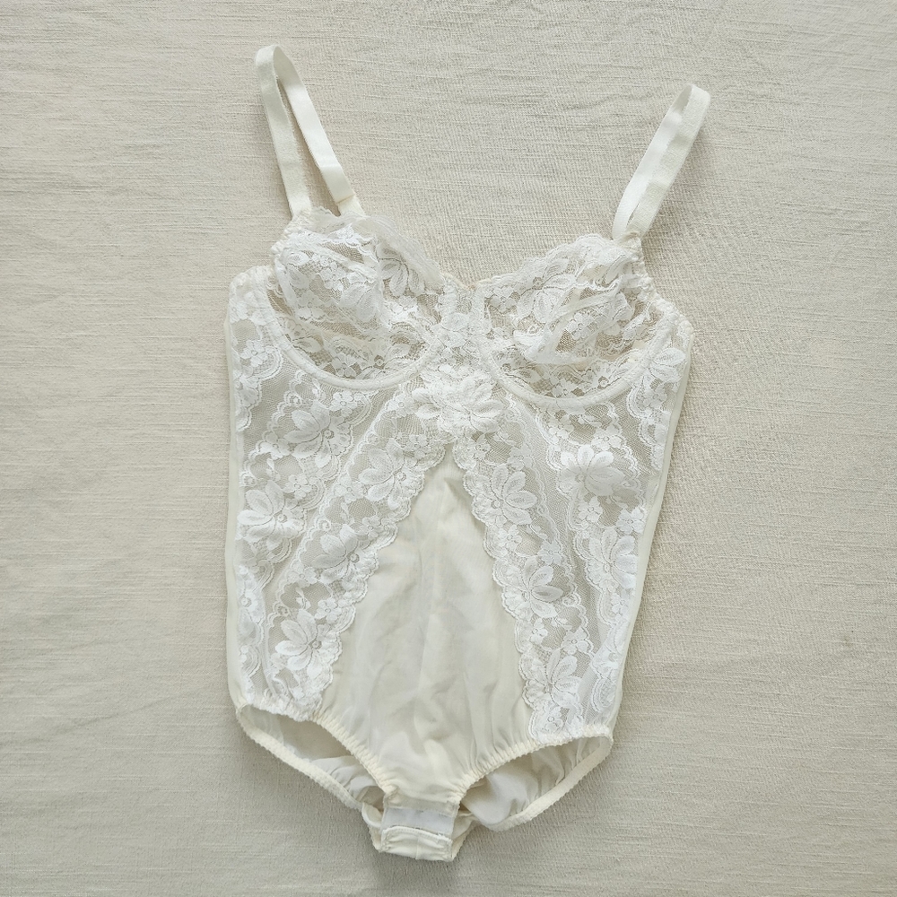 Vintage bustier bodysuit lace 38